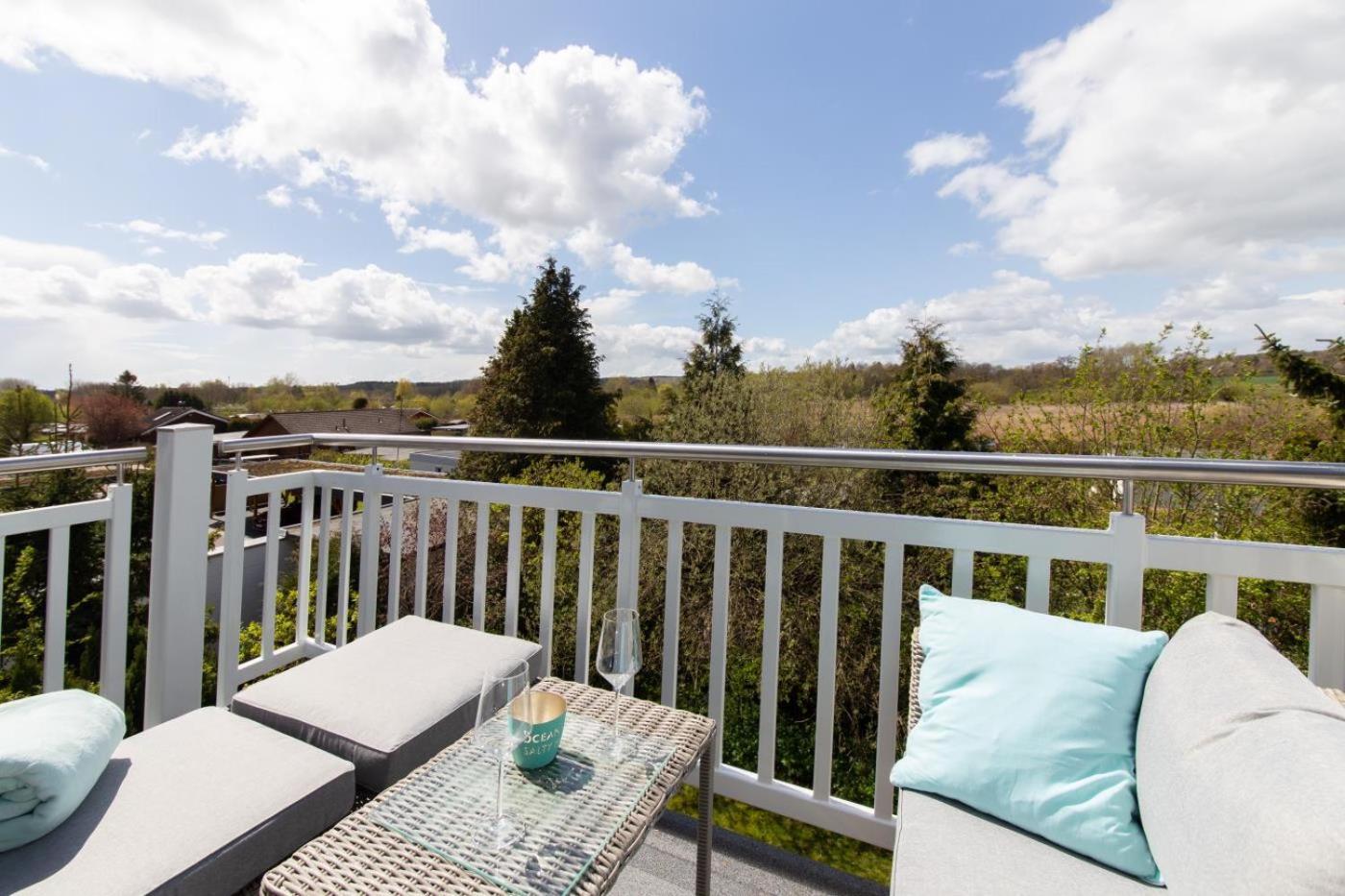 Ferienwohnung Kleine Strandkoje Haffkrug Bagian luar foto